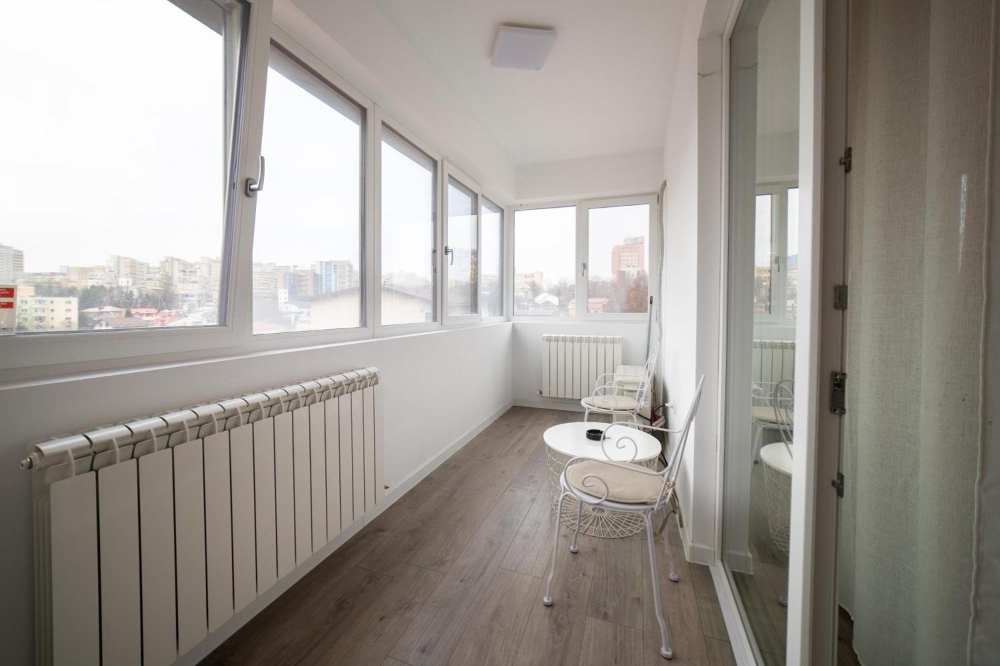 Cozy Aparthotel - Ultracentral Luxury Apartments Яссы Экстерьер фото